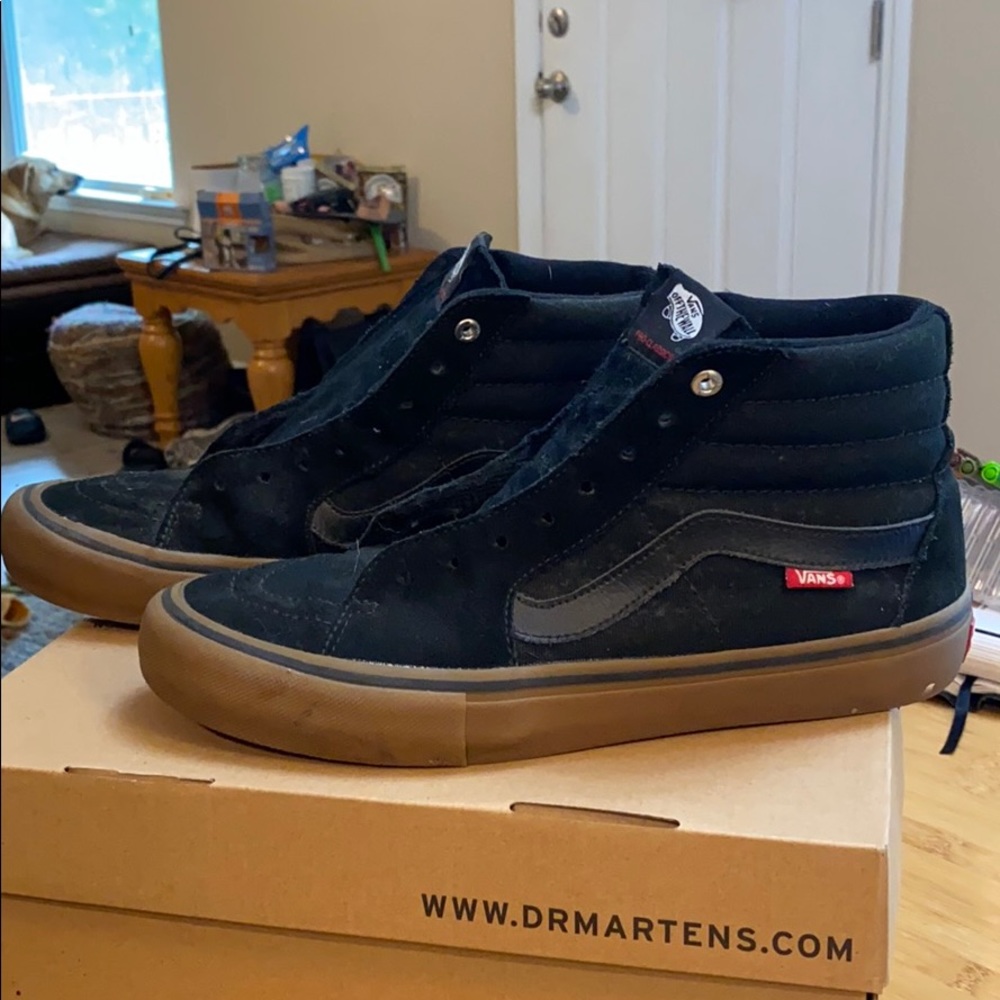 Sk8-Hi Pro Vans